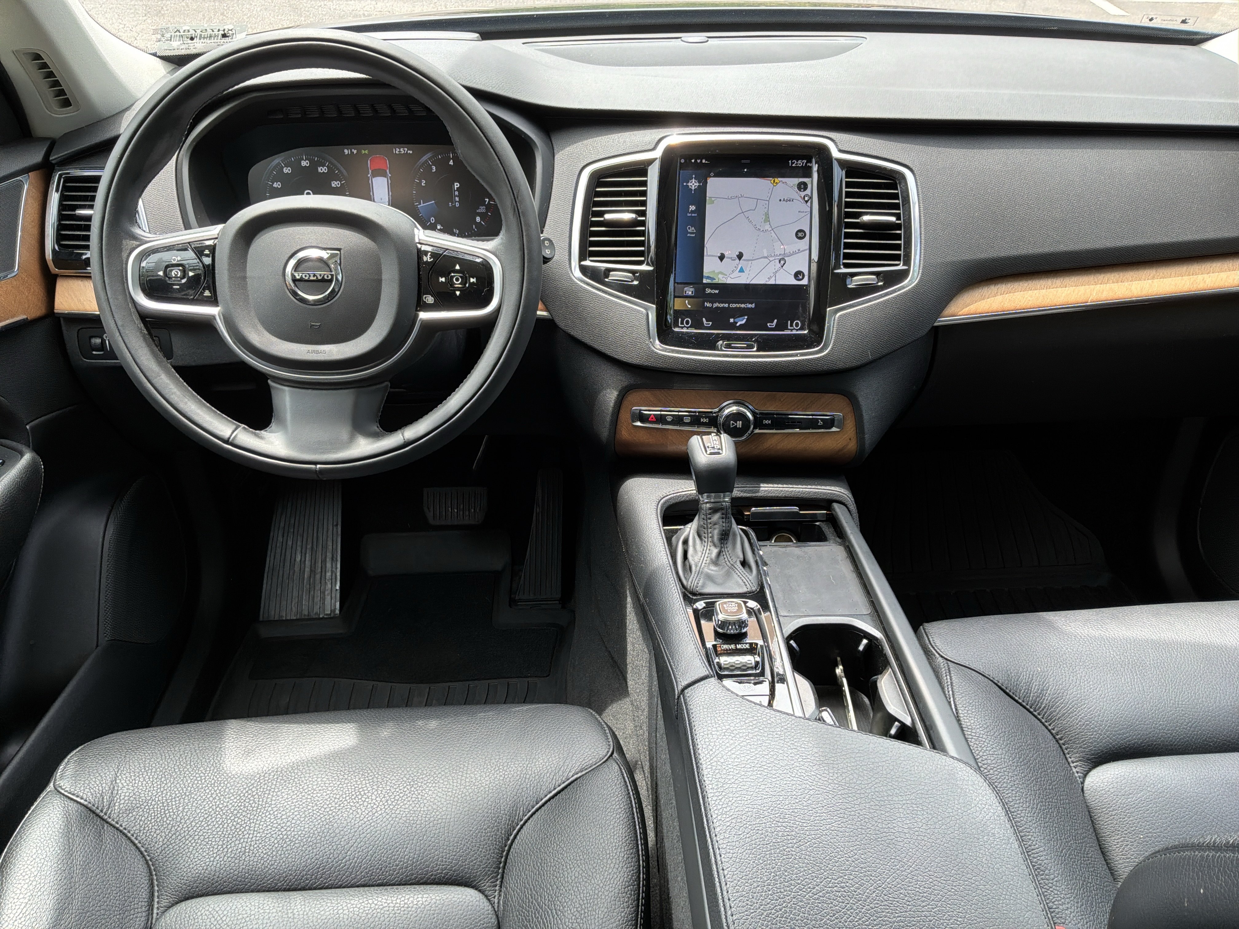 Used 2021 Volvo XC90 T6 Momentum w/ Advanced Package AWD/4WD image 29