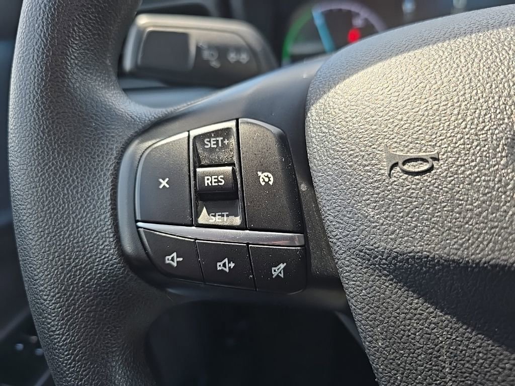 Used 2023 Ford Maverick XL FWD image 18