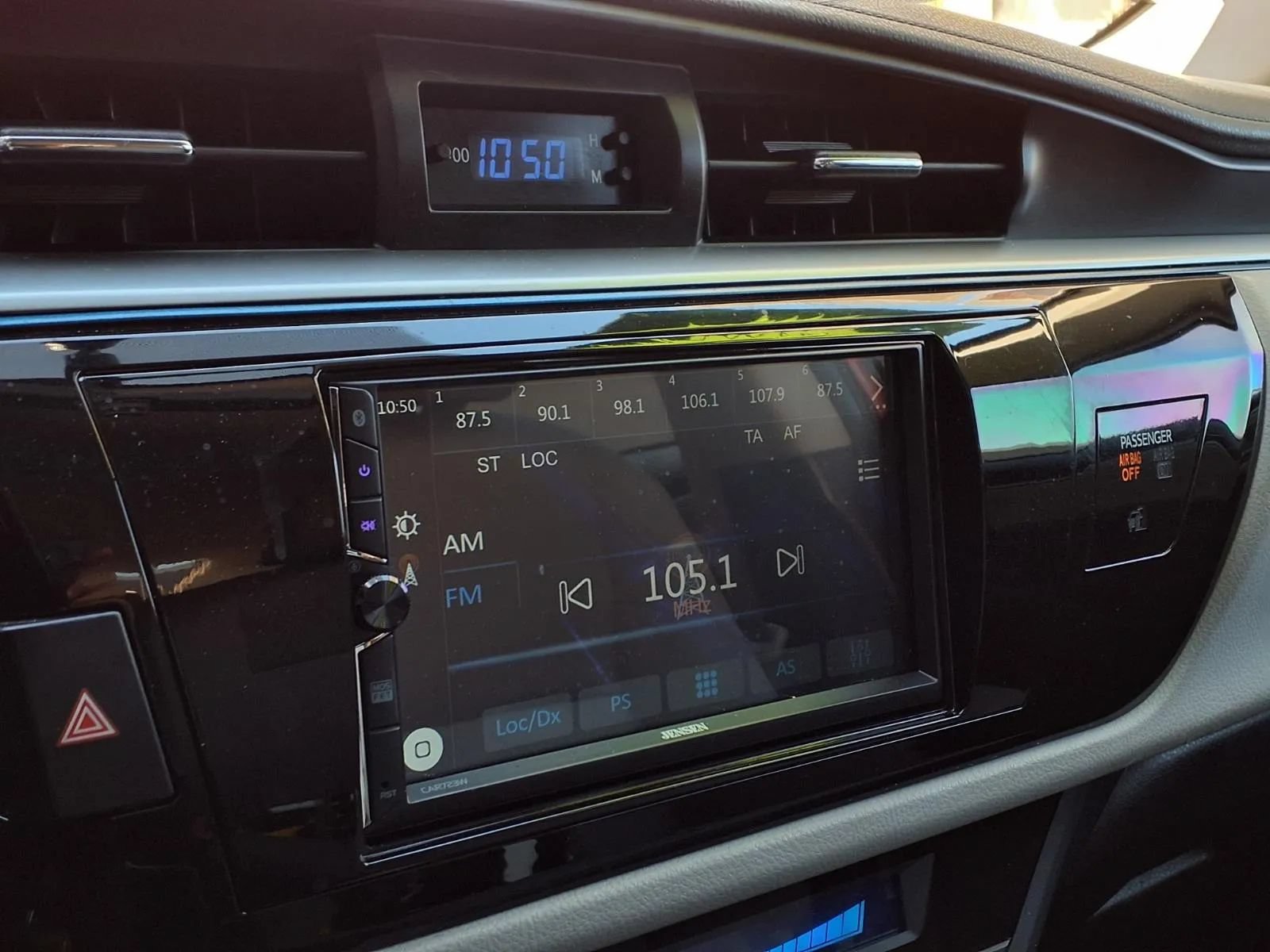 Used 2016 Toyota Corolla LE FWD image 21