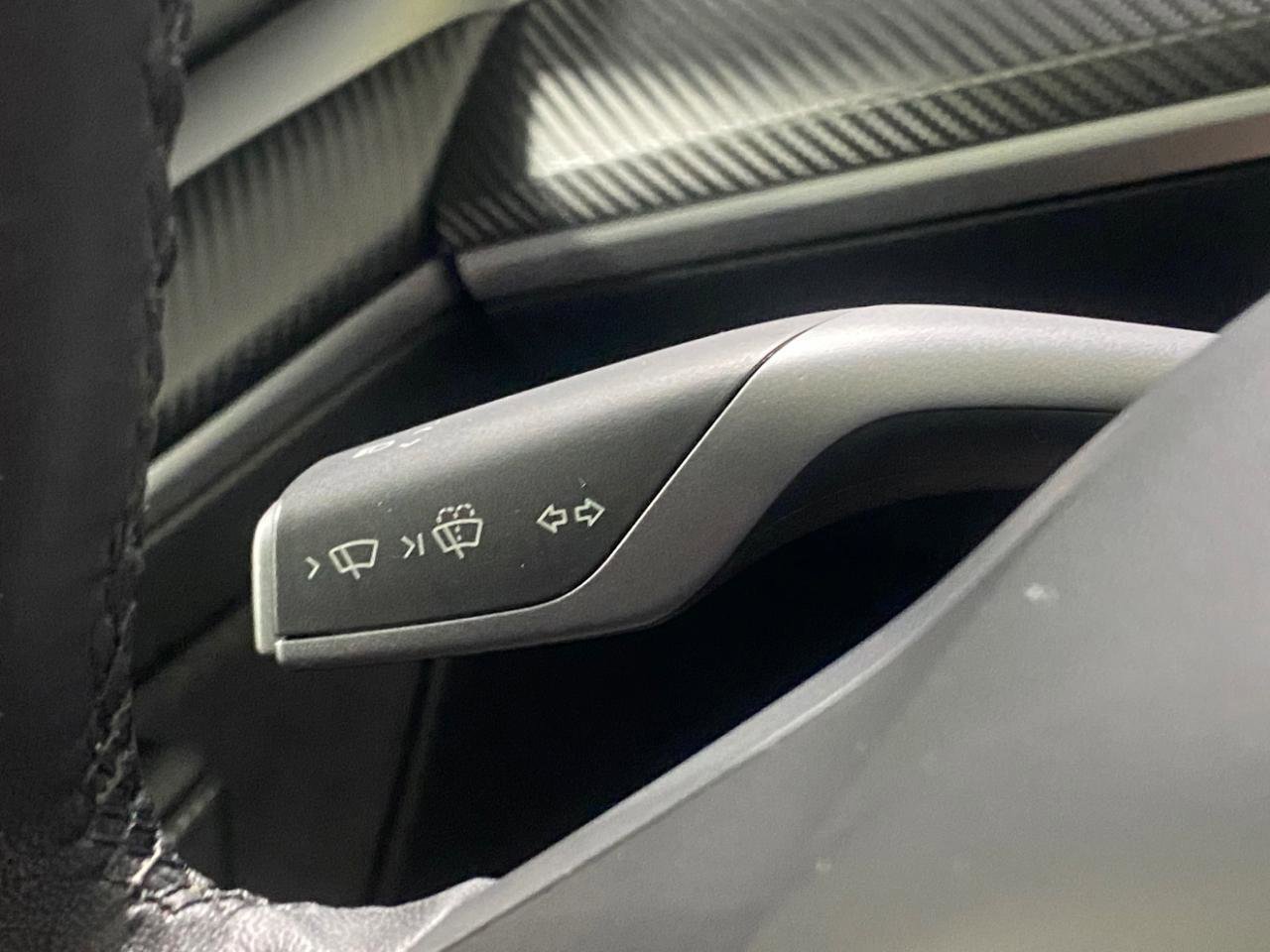 Used 2022 Tesla Model 3 Long Range AWD/4WD image 21