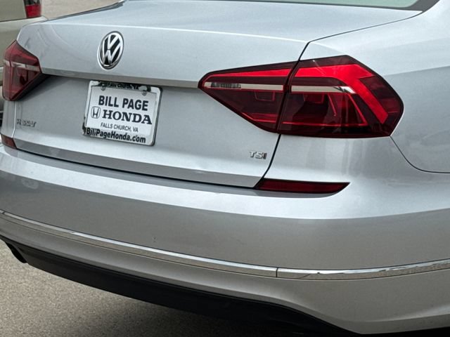 Used 2018 Volkswagen Passat 2.0T S w/ Driver Assistance Package FWD image 8