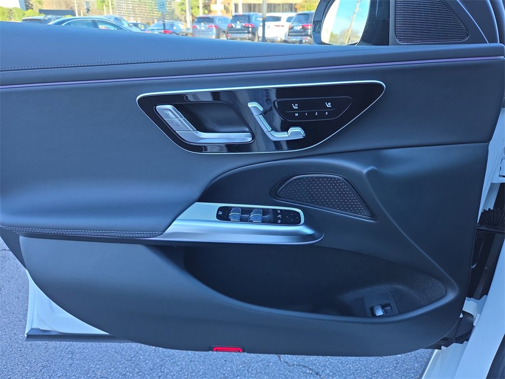 New 2026 Mercedes-Benz E 350 4MATIC Sedan image 19