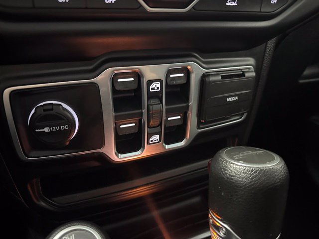 Used 2021 Jeep Gladiator Sport AWD/4WD image 40