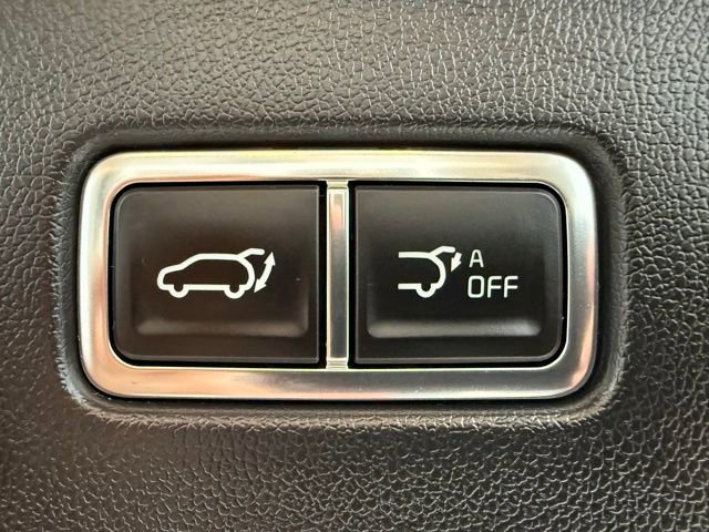 Used 2025 Kia Sorento EX image 15
