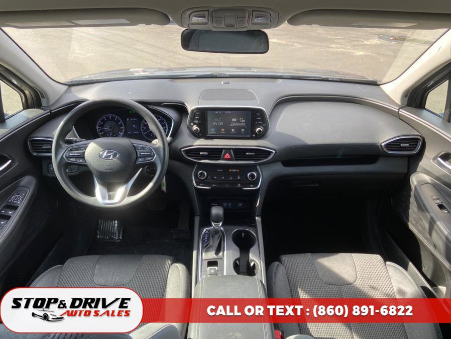 Used 2019 Hyundai Santa Fe SE image 11
