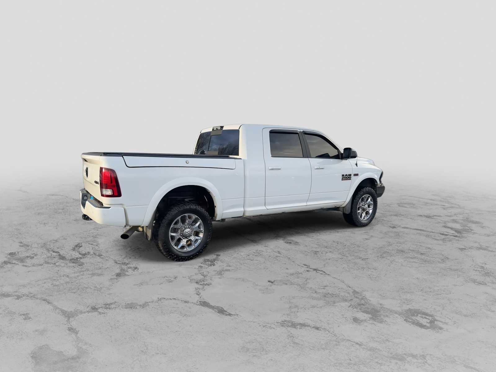 Used 2018 RAM 2500 Laramie w/ Sport Appearance Group image 8