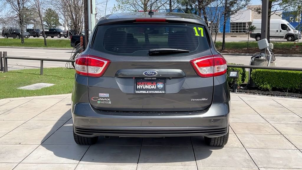 Used 2017 Ford C-MAX Energi Titanium w/ Equipment Group 501A image 19