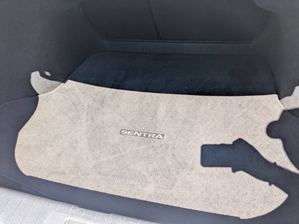 Used 2025 Nissan Sentra SV FWD image 20