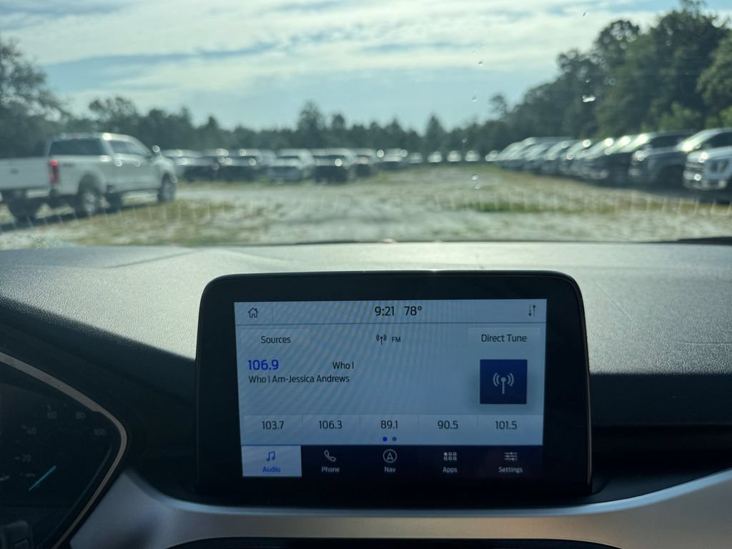 Certified 2020 Ford Escape SE FWD image 18