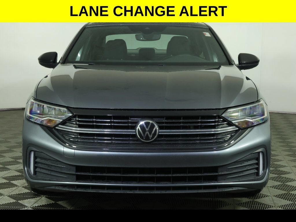 Used 2023 Volkswagen Jetta Sport FWD image 6