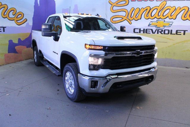 New 2026 Chevrolet Silverado 2500 LT w/ All Star Edition image 3