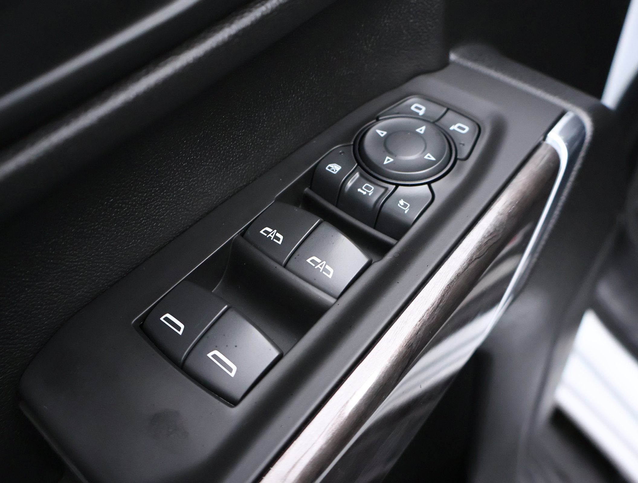 Used 2020 Chevrolet Silverado 3500 LTZ image 7