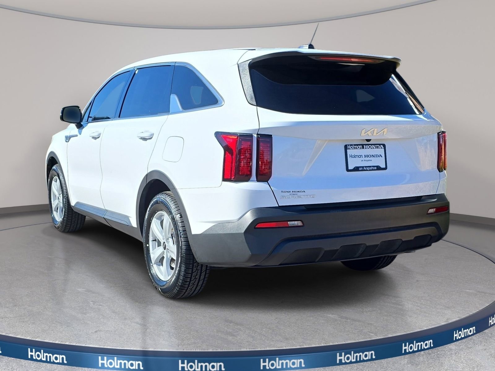 Used 2023 Kia Sorento LX image 5