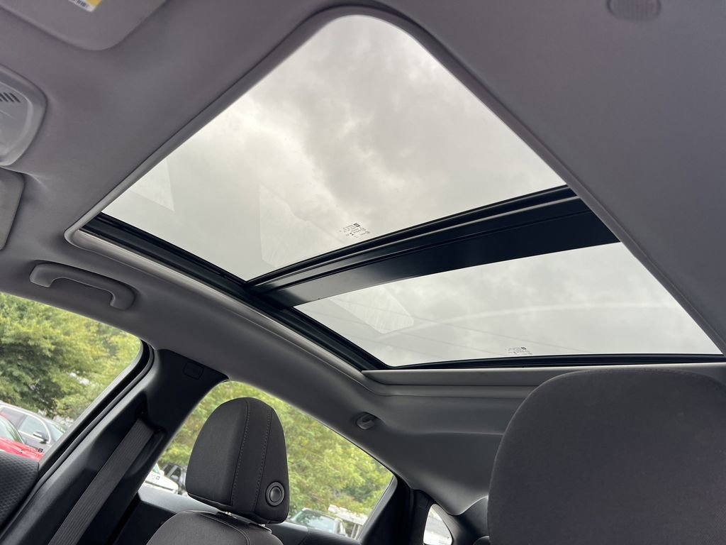 Used 2024 Chevrolet Malibu LT image 14