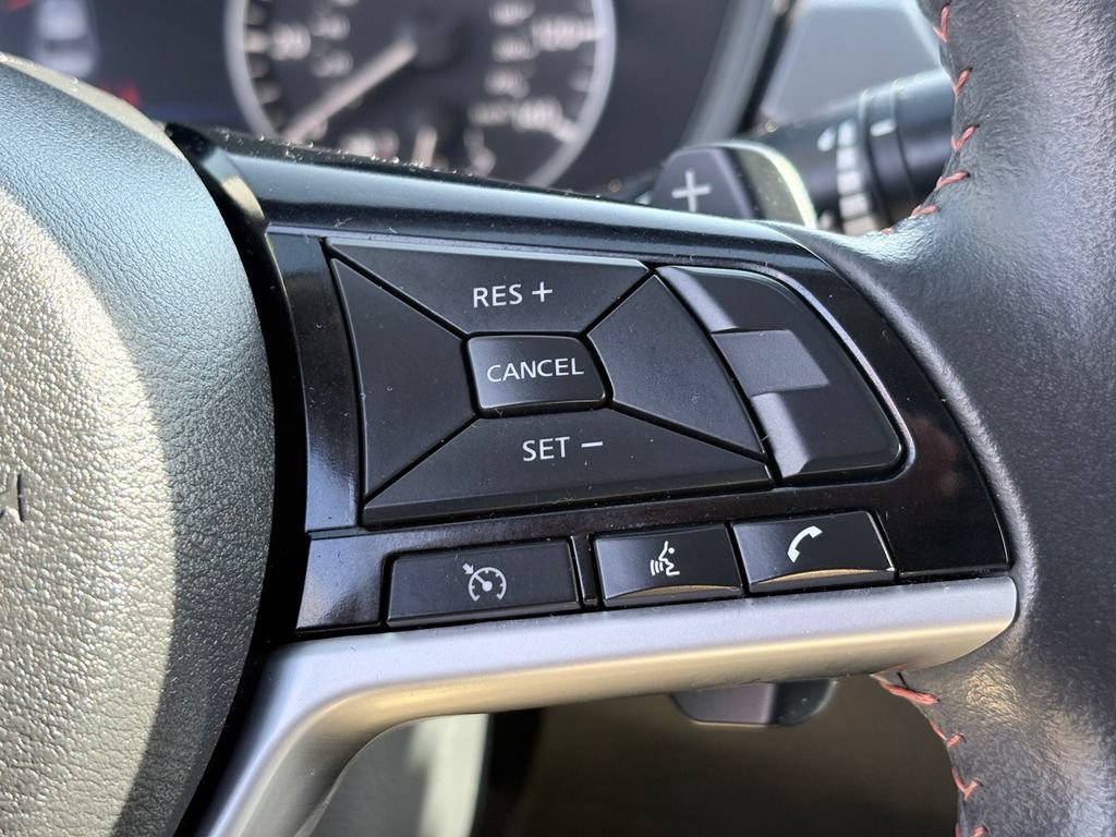 Used 2024 Nissan Altima 2.5 SR FWD image 14