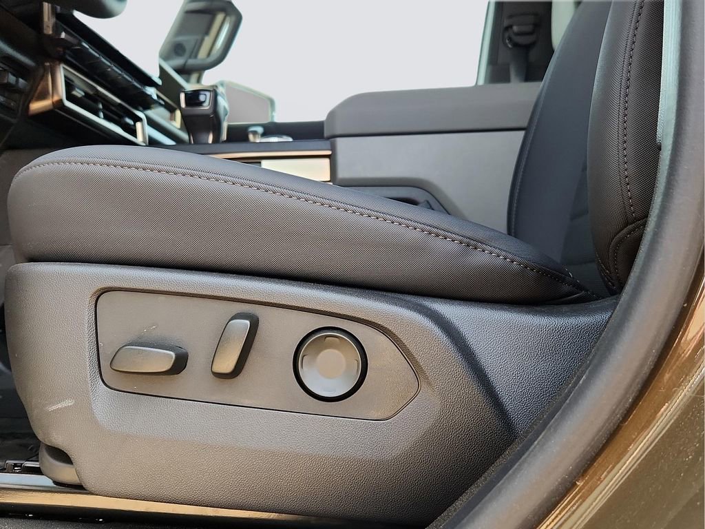 New 2025 GMC Hummer EV 2X w/ Extreme Off-Road Package image 18