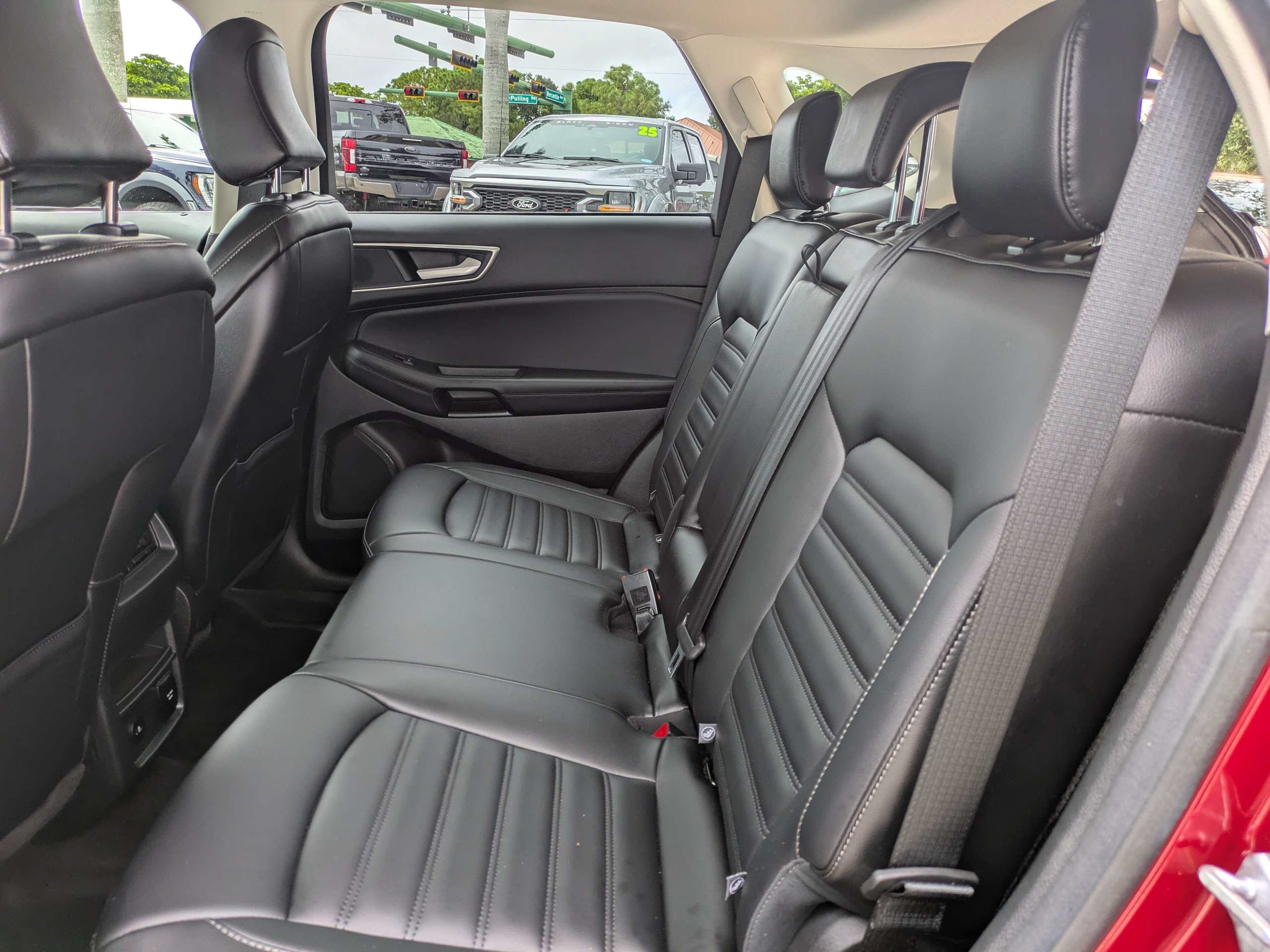 Used 2023 Ford Edge SEL w/ Convenience Package AWD/4WD image 15
