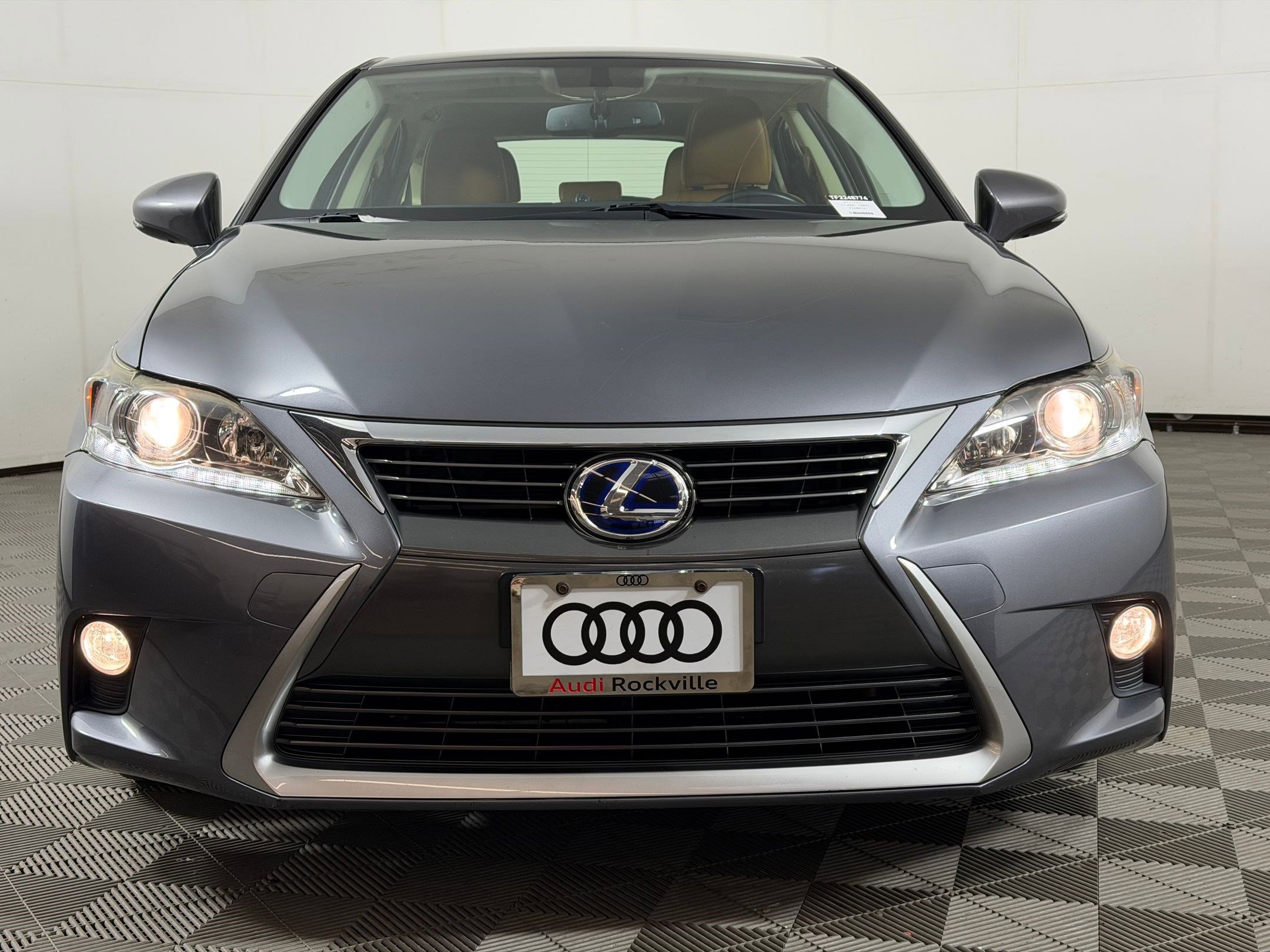 Used 2015 Lexus CT 200h FWD image 6