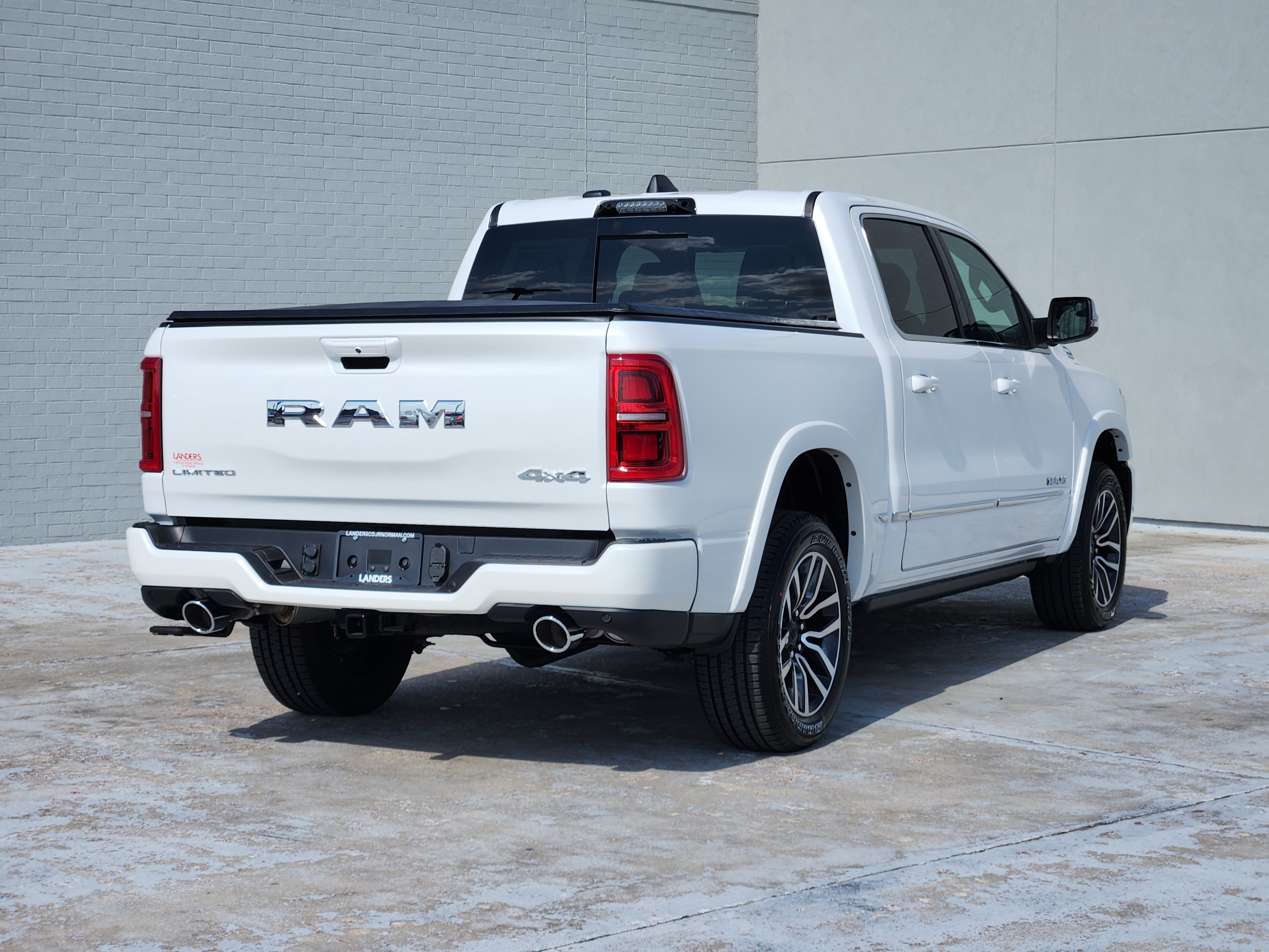 New 2027 RAM 1500 Limited AWD/4WD image 3
