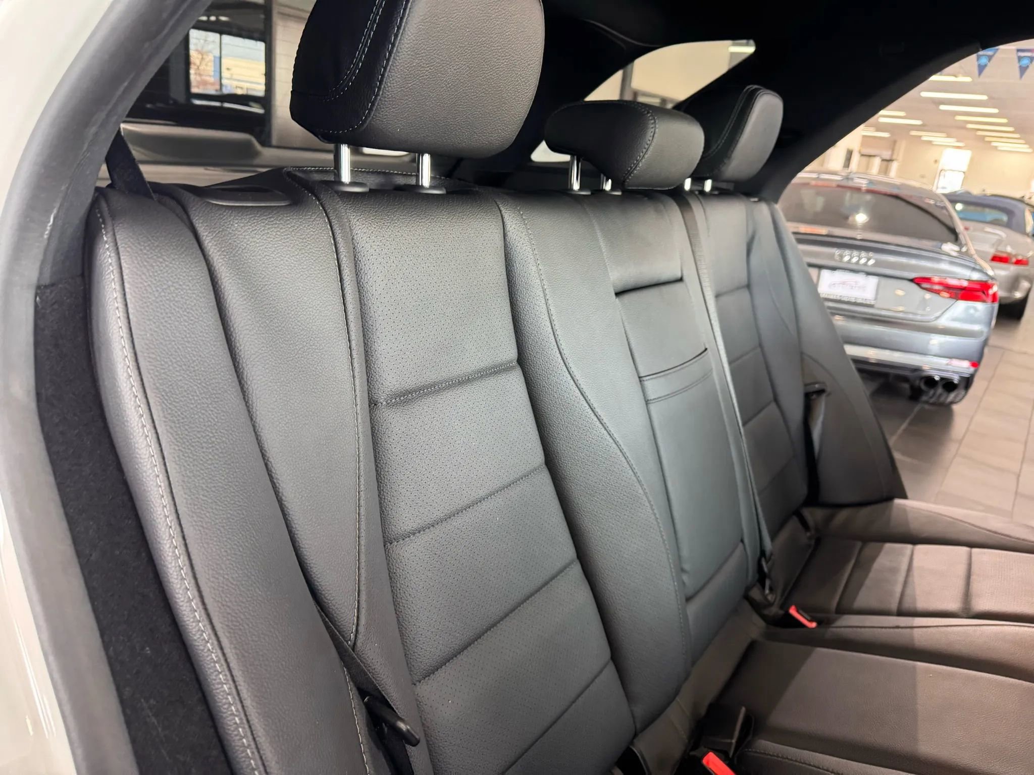 Used 2021 Mercedes-Benz GLE 450 4MATIC image 16