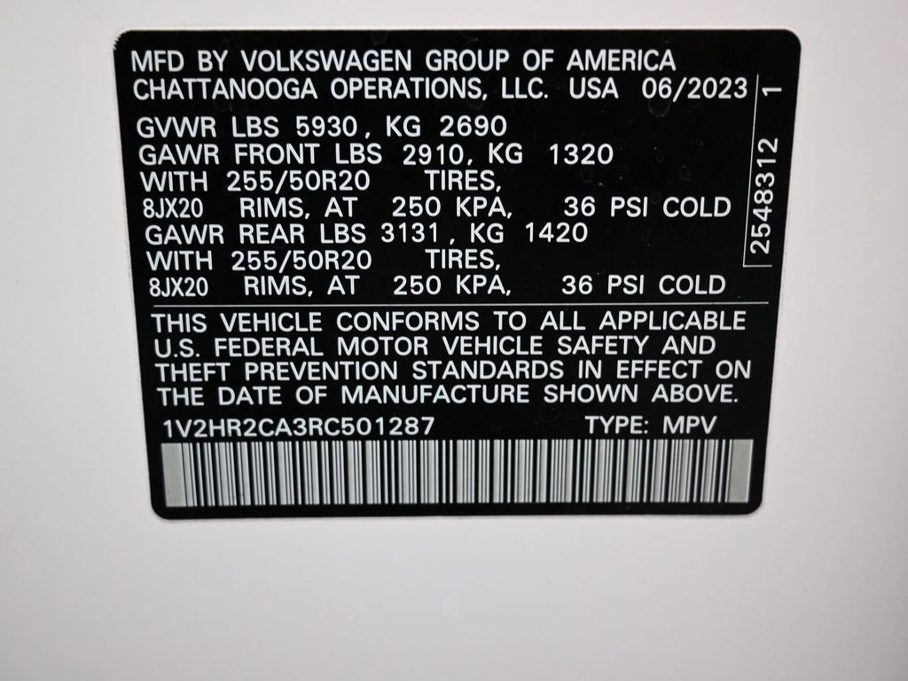 Used 2024 Volkswagen Atlas SE image 45