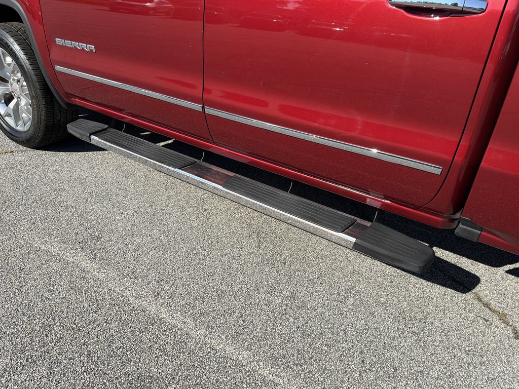 Used 2018 GMC Sierra 1500 SLT AWD/4WD image 17