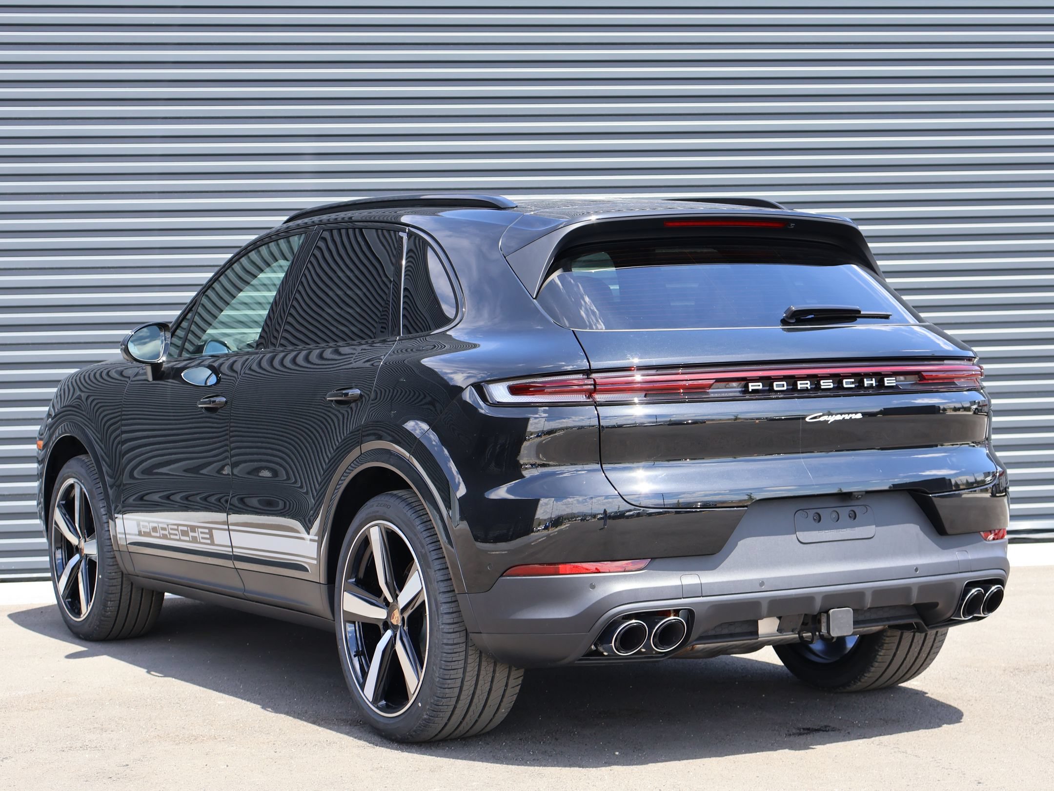 New 2026 Porsche Cayenne AWD/4WD image 3