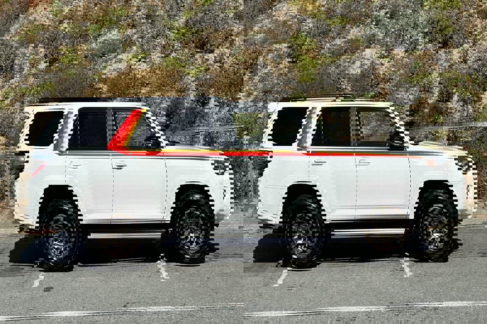 Used 2023 Toyota 4Runner 40th Anniversary SE image 6