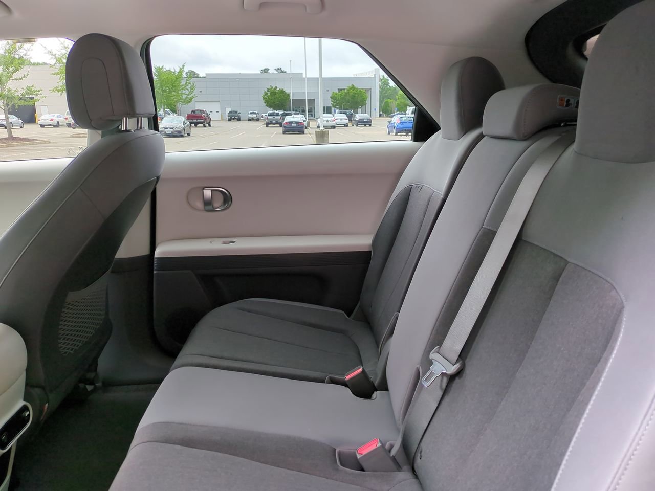 Used 2024 Hyundai Ioniq 5 SEL RWD image 14