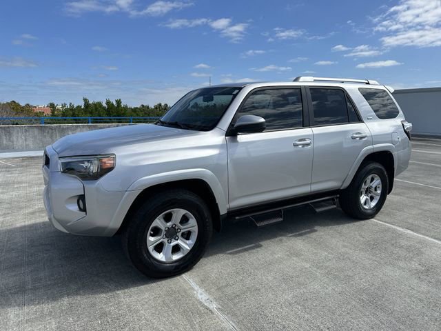 Used 2018 Toyota 4Runner SR5 AWD/4WD image 34