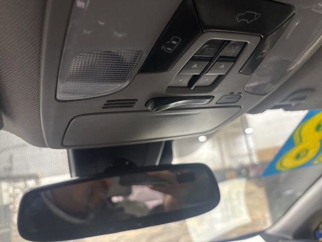 Used 2018 Toyota Sienna Limited Premium image 32