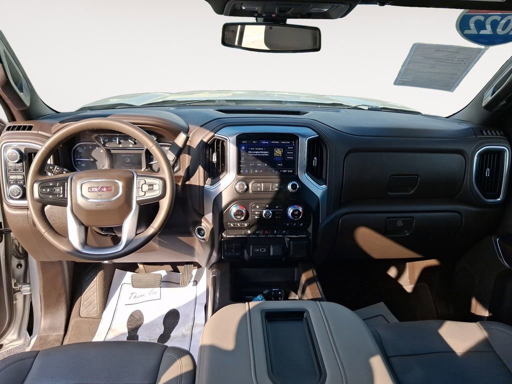 Used 2022 GMC Sierra 1500 SLT w/ SLT Convenience Package AWD/4WD image 10