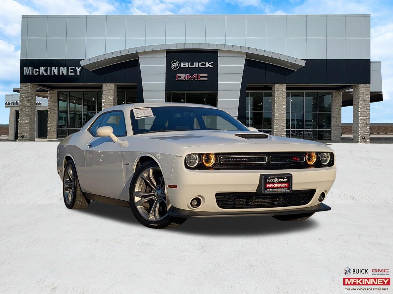 Used 2020 Dodge Challenger R/T RWD image 1
