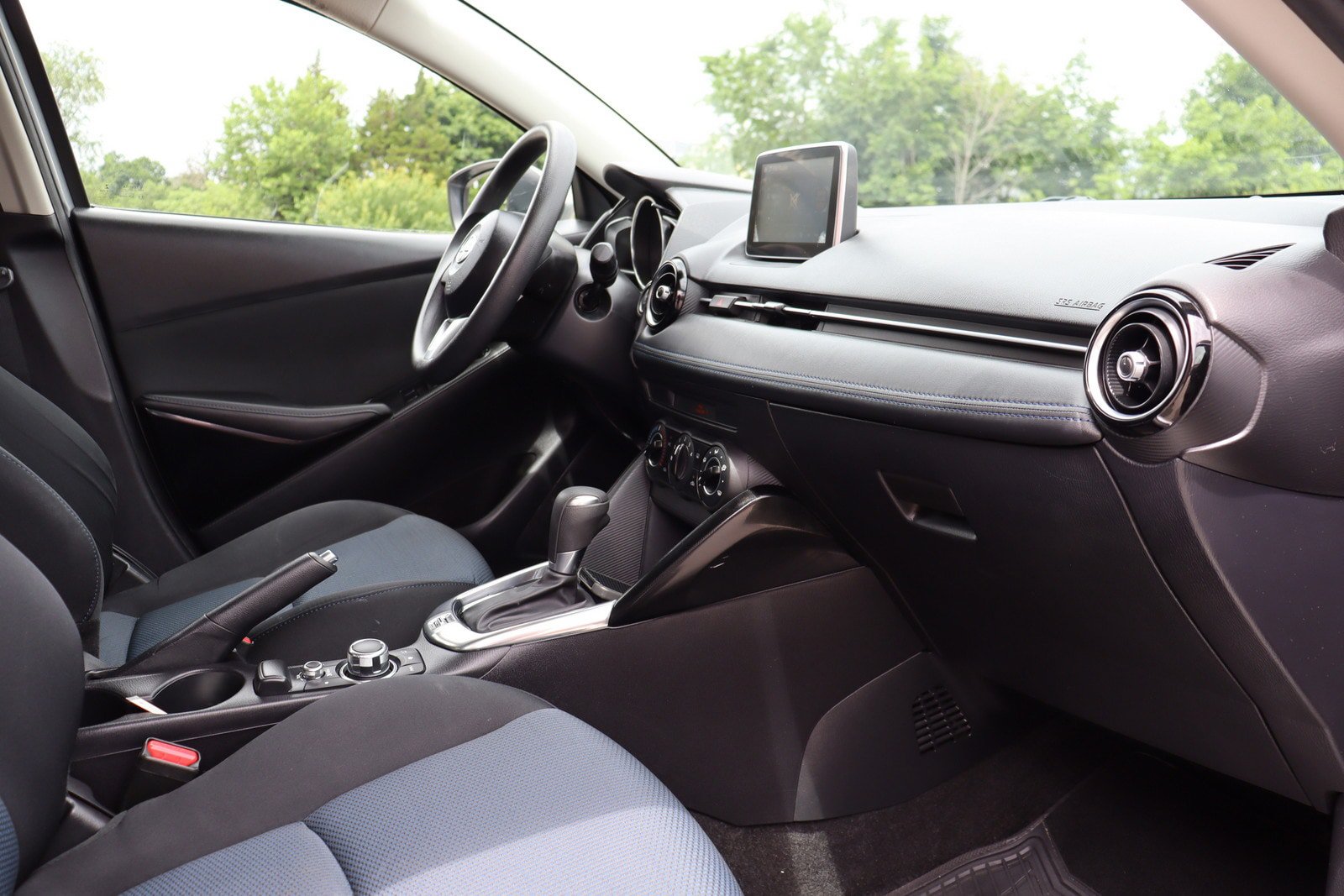 Used 2016 Scion iA FWD image 18