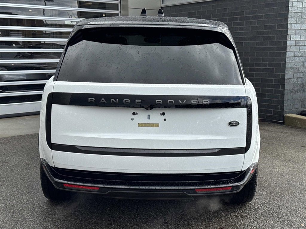 Used 2023 Land Rover Range Rover SE image 5