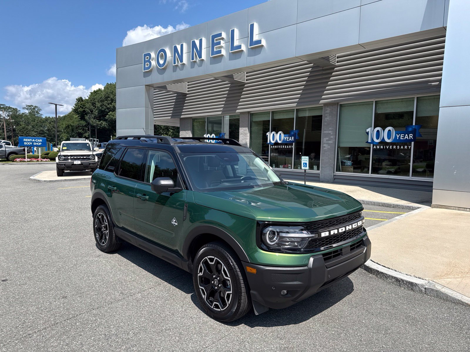 Used 2025 Ford Bronco Sport Outer Banks w/ Outer Banks Tech Package+ AWD/4WD image 1