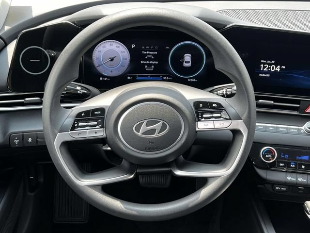 Certified 2024 Hyundai Elantra SEL FWD image 13