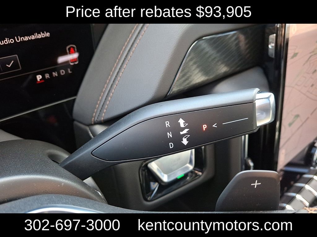 New 2026 GMC Yukon XL AT4 w/ AT4 Premium Plus Package image 15