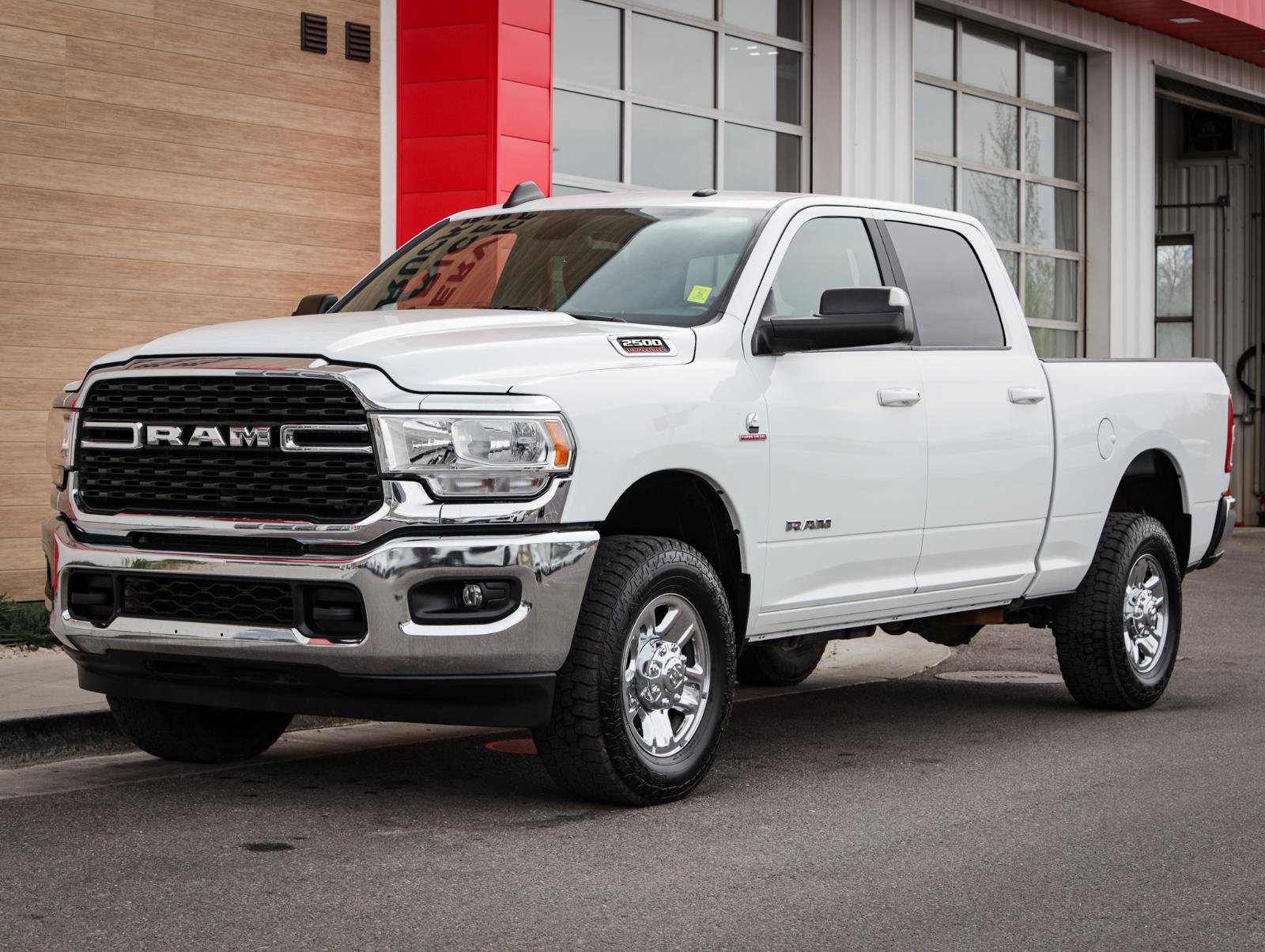 Used 2022 RAM 2500 Big Horn w/ Cold Weather Group image 8