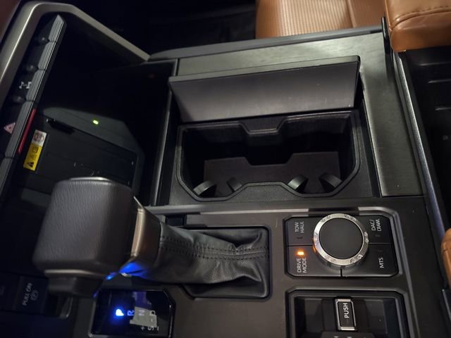 Used 2024 Toyota Tundra Limited image 24