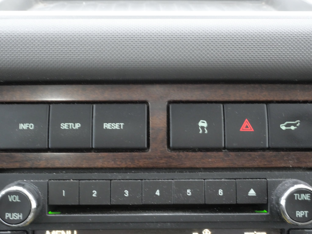 Used 2010 Ford Expedition Limited AWD/4WD image 22