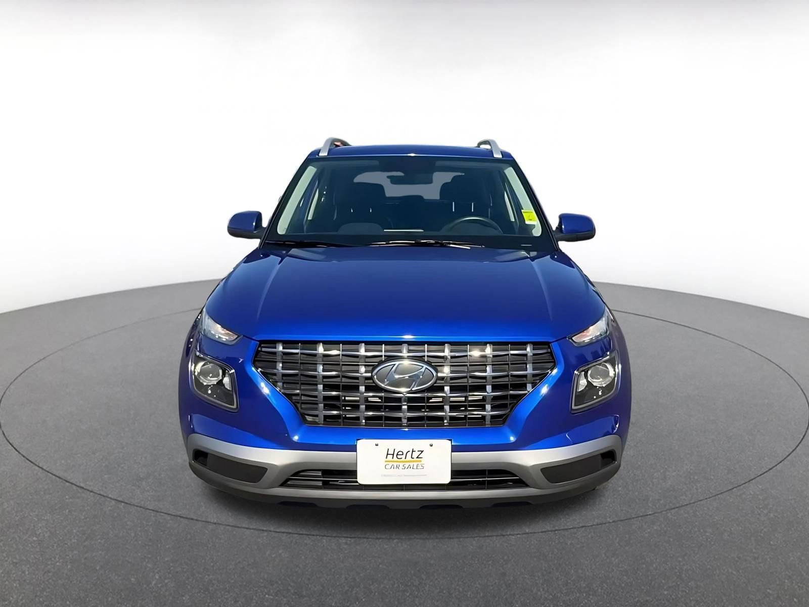 Used 2025 Hyundai Venue SEL image 4