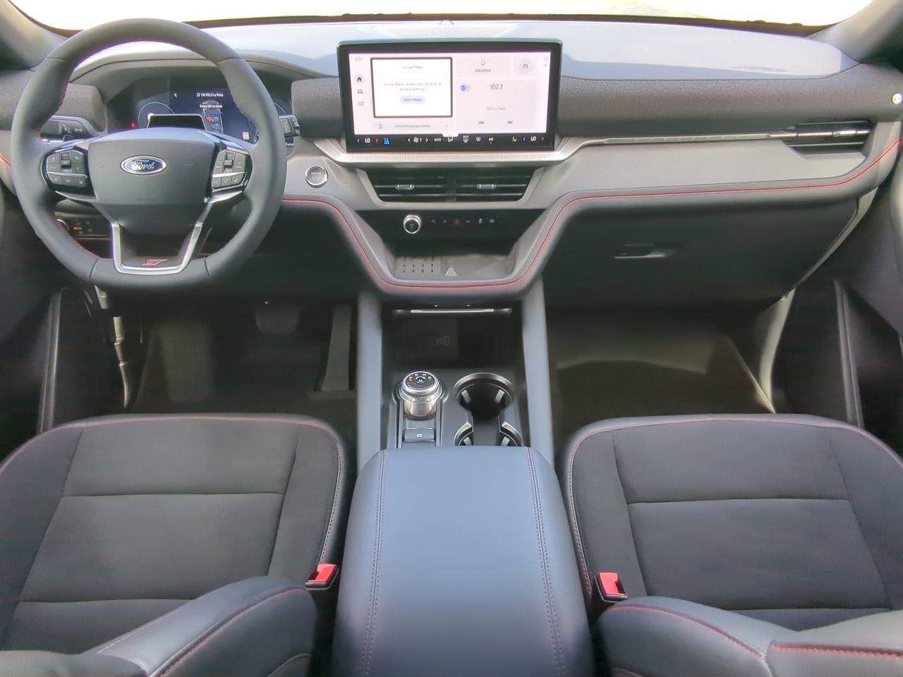 Used 2025 Ford Explorer ST AWD/4WD image 13