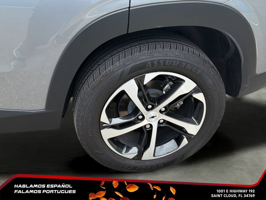 Used 2024 Chevrolet Trax RS w/ Driver Confidence Package FWD image 11