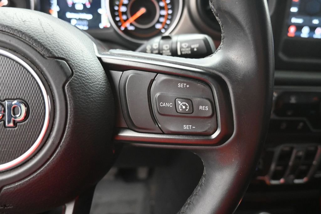 Used 2018 Jeep Wrangler Unlimited Sport S AWD/4WD image 7