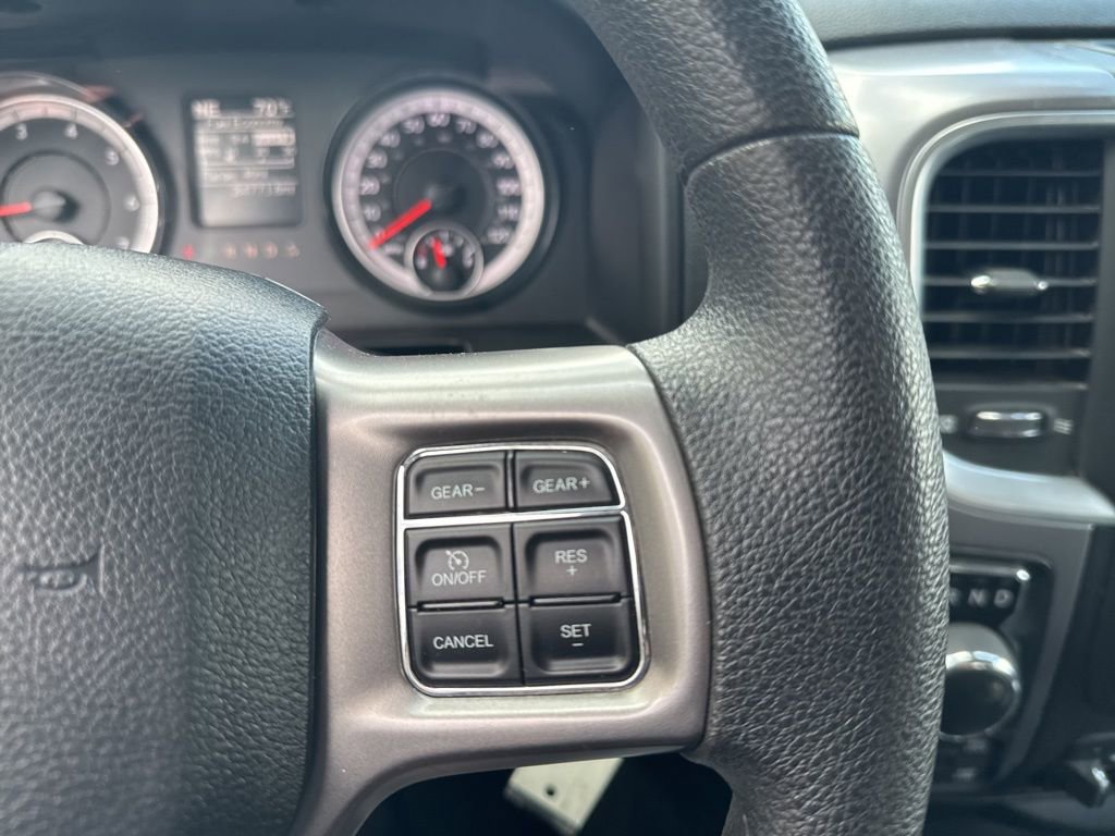 Used 2022 RAM 1500 Classic SLT w/ Protection Group AWD/4WD image 16