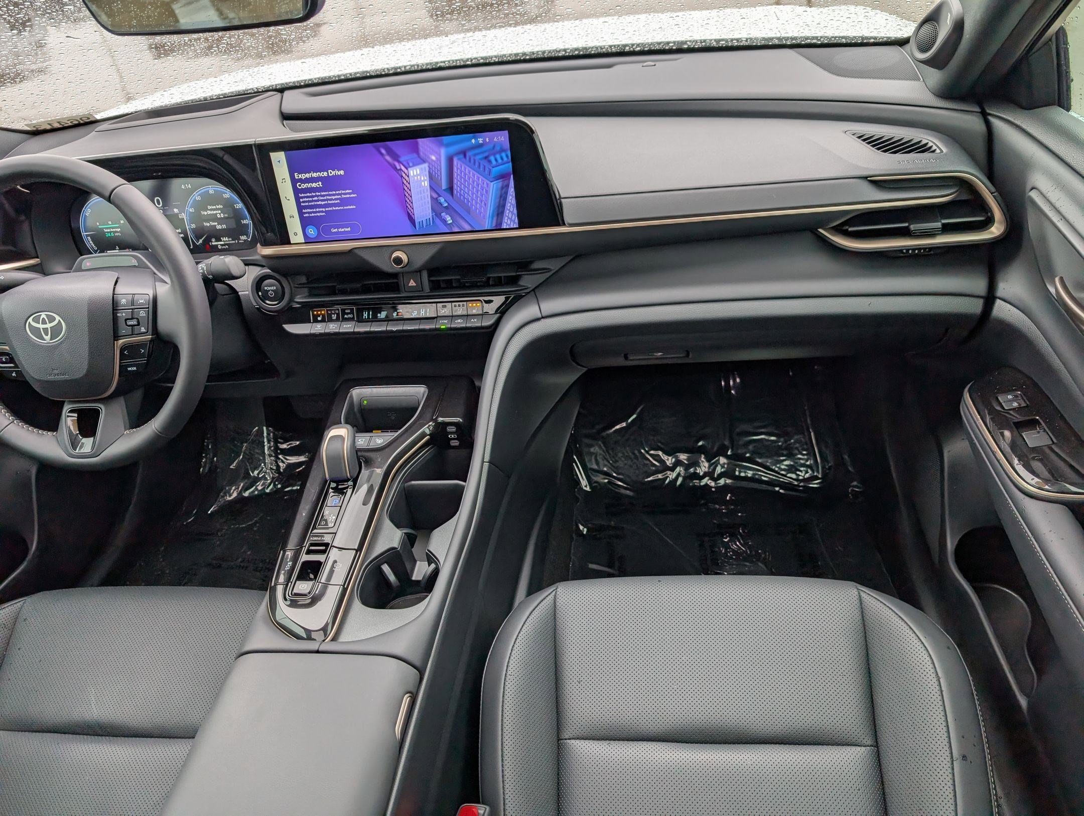 Used 2026 Toyota Crown Platinum AWD/4WD image 32