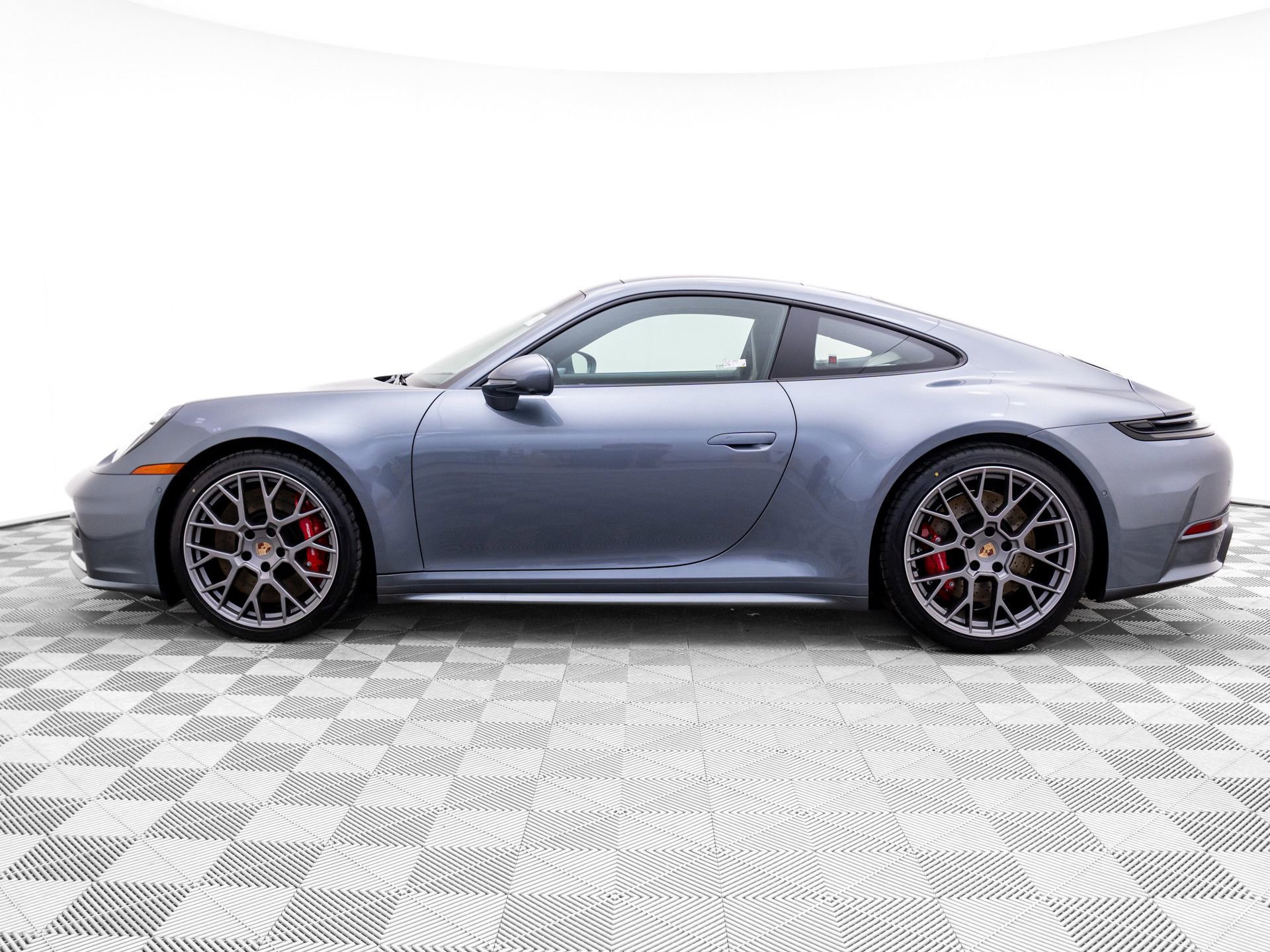 New 2026 Porsche 911 Carrera 4S image 2