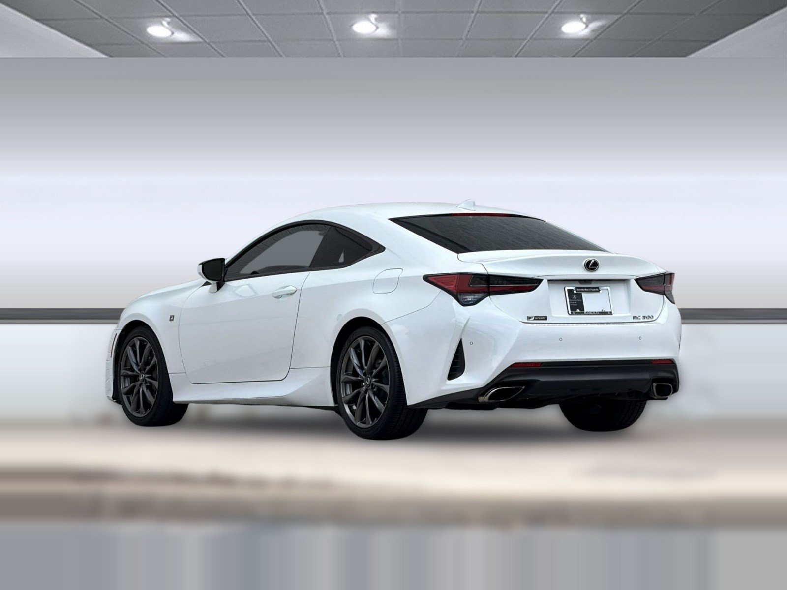 Used 2019 Lexus RC 300 F Sport RWD image 3