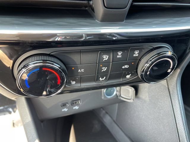 New 2026 Buick Encore GX Sport Touring w/ Comfort Package FWD image 18